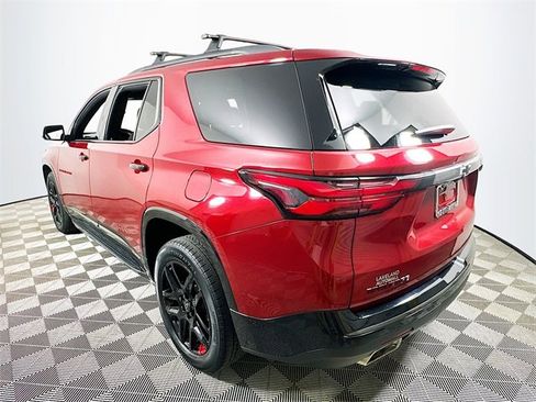 Used 2022 Chevrolet Traverse Premier w/ Redline Edition image 5