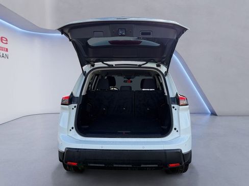 Certified 2024 Nissan Rogue S image 19