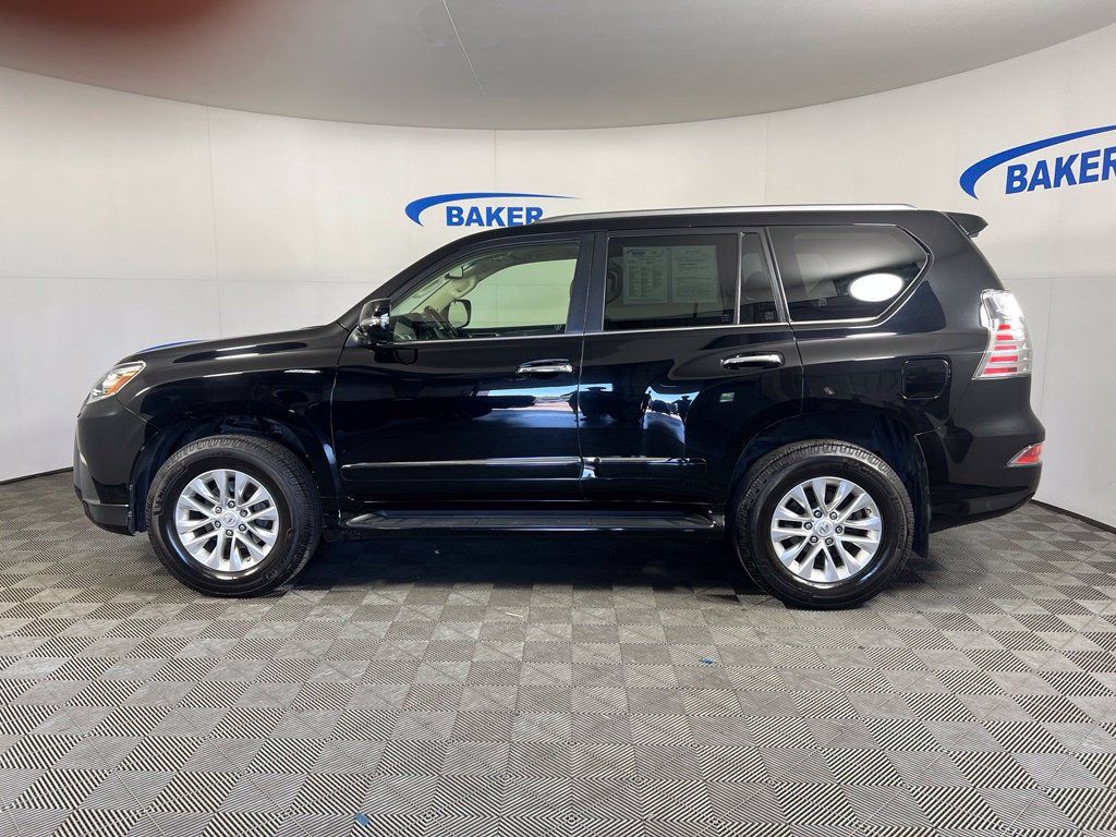 Used 2015 Lexus GX 460 w/ Premium Package AWD/4WD image 2