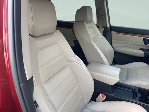 Used 2017 Honda CR-V Touring image 8