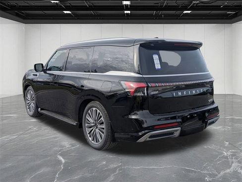 New 2026 INFINITI QX80 Luxe w/ Cargo Package image 3
