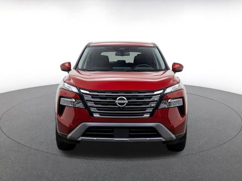 Used 2025 Nissan Rogue SV AWD/4WD image 2