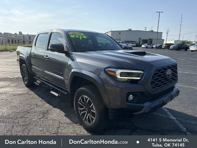 Used 2021 Toyota Tacoma TRD Sport w/ Technology Package AWD/4WD image 1
