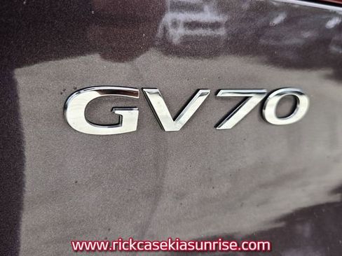 Used 2022 Genesis GV70 2.5T image 17