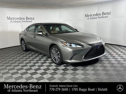 Used 2020 Lexus ES 300h w/ Premium Package