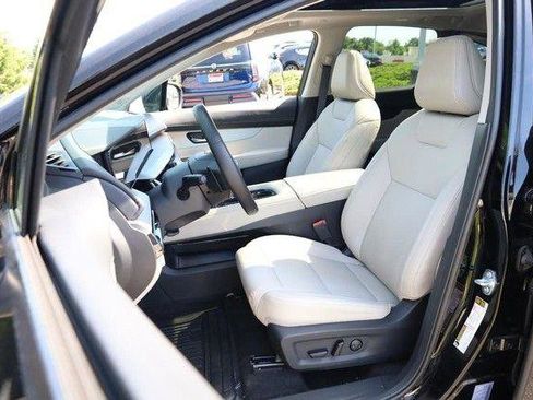 Certified 2025 Nissan Murano SL AWD/4WD image 8