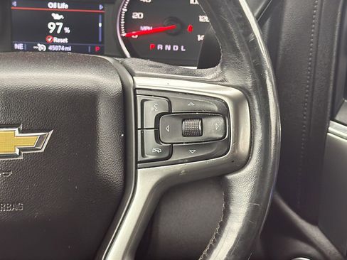 Used 2021 Chevrolet Silverado 1500 LT image 19