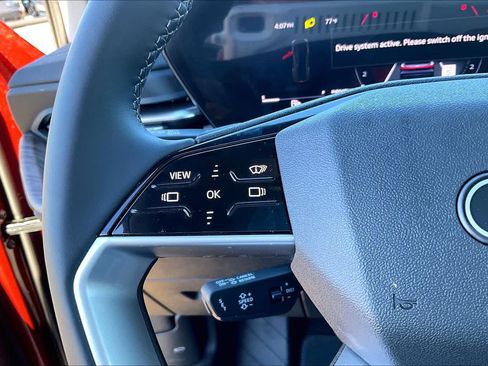 Certified 2025 Audi Q5 Prestige image 22