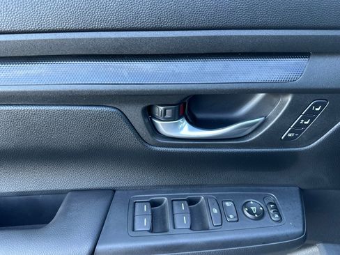Used 2025 Honda CR-V Sport-L image 12