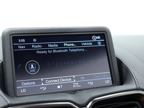 Used 2023 Aston Martin V8 Vantage Roadster RWD image 35