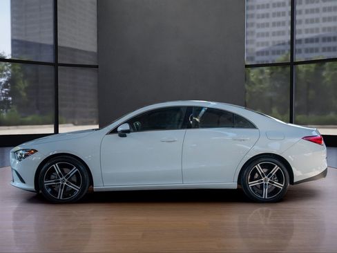 Used 2022 Mercedes-Benz CLA 250 image 8