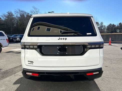 New 2026 Jeep Grand Wagoneer L 4WD image 9