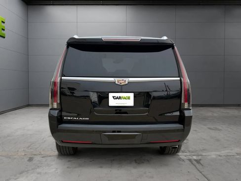 Used 2018 Cadillac Escalade Premium Luxury w/ LPO, Radiant Package AWD/4WD image 11