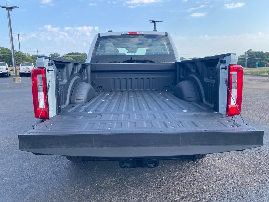 New 2026 Ford F250 XL w/ STX Appearance Package AWD/4WD image 32