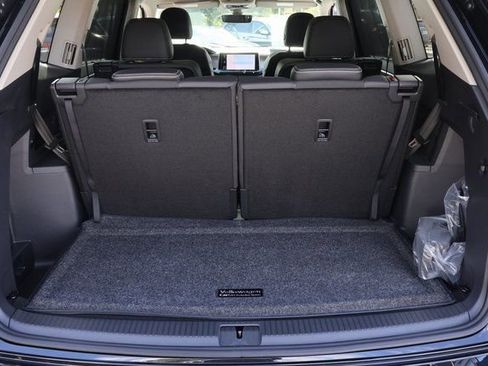 New 2026 Volkswagen Atlas SE image 17