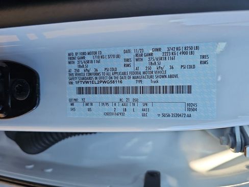 Used 2023 Ford F150 Lightning XLT image 37