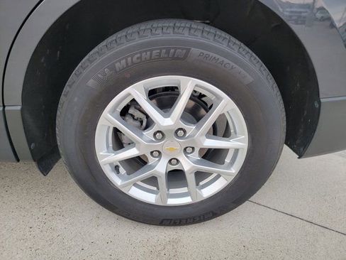 Used 2022 Chevrolet Equinox LT FWD image 31