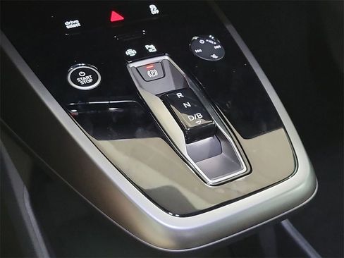 New 2026 Audi Q4 e-tron Premium image 16