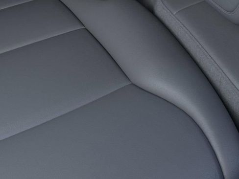 New 2025 Ford F150 XL w/ Equipment Group 103A High image 16