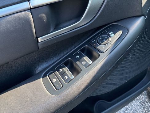 Used 2024 Hyundai Sonata SEL image 12