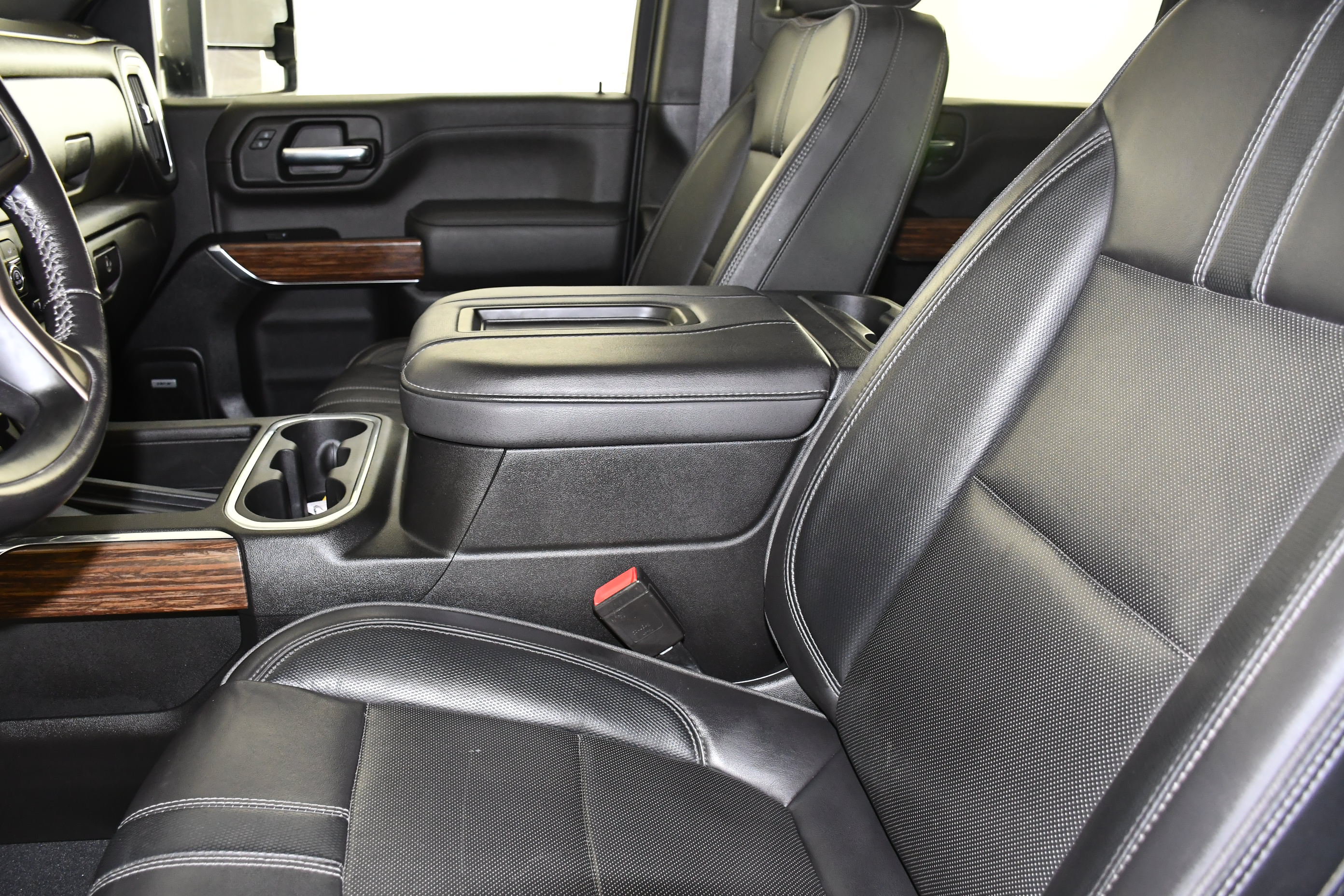 Used 2022 Chevrolet Silverado 3500 High Country w/ Safety Package II AWD/4WD image 41