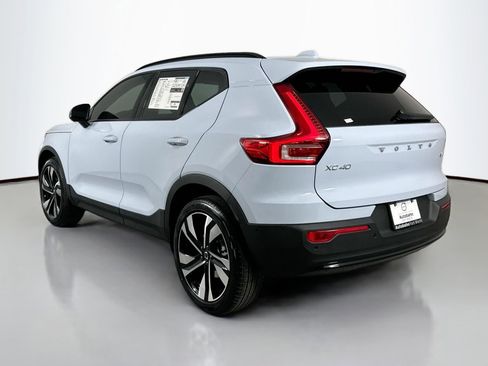 New 2026 Volvo XC40 B5 Ultra w/ Protection Package Premier AWD/4WD image 7