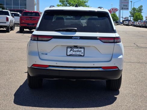 Used 2024 Jeep Grand Cherokee Limited 4xe AWD/4WD image 4