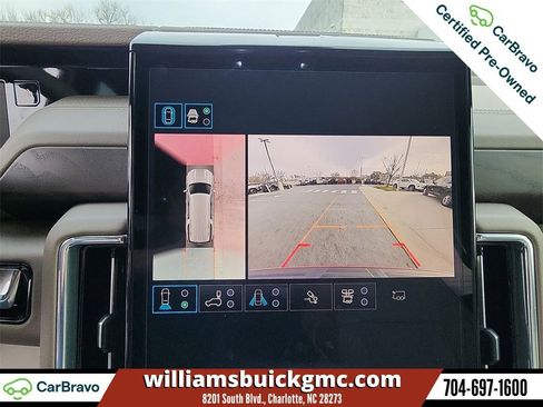 Used 2025 GMC Yukon XL Denali w/ Denali Reserve Package image 16