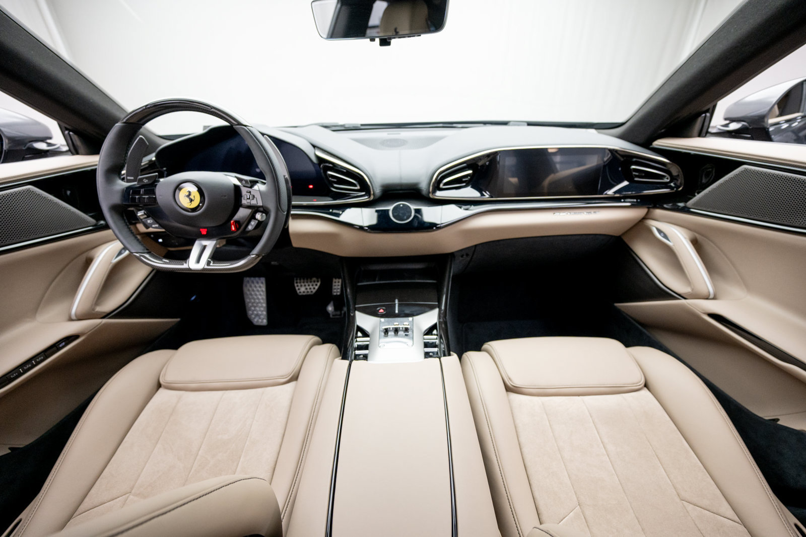 Used 2026 Ferrari Purosangue AWD/4WD image 12