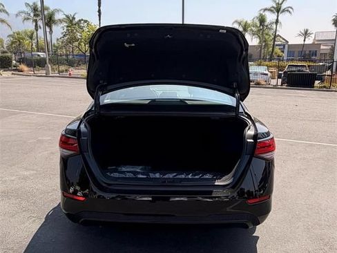 Used 2025 Nissan Sentra S FWD image 7