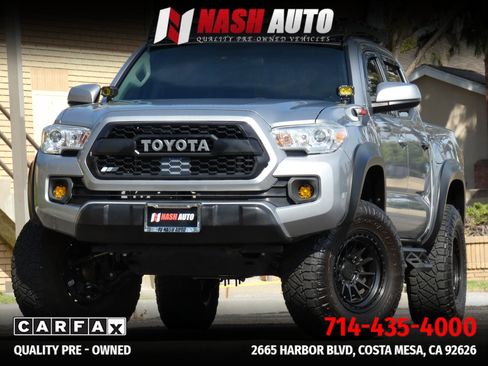 Used 2020 Toyota Tacoma SR w/ SR Convenience Package RWD image 4