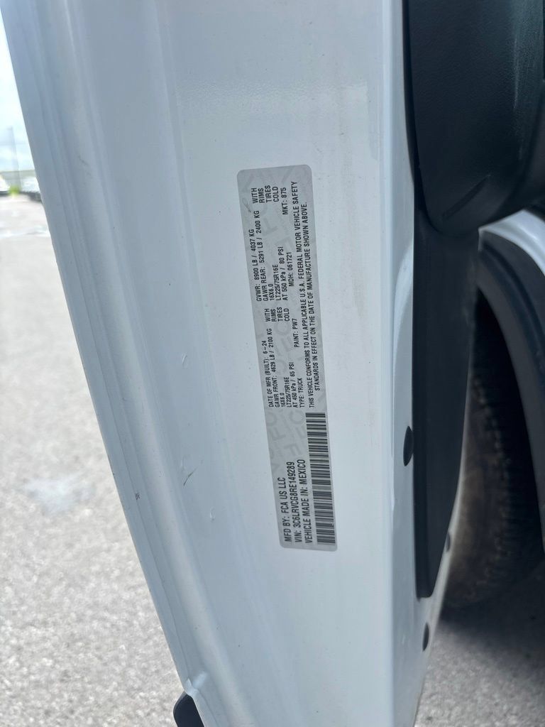 Used 2024 RAM ProMaster 2500 w/ Convenience Group FWD image 23