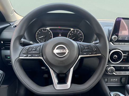 Certified 2025 Nissan Sentra SV FWD image 16
