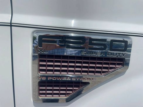 Used 2008 Ford F250 Lariat AWD/4WD image 7