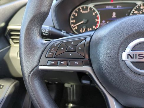 Used 2019 Nissan Altima 2.5 S FWD image 19