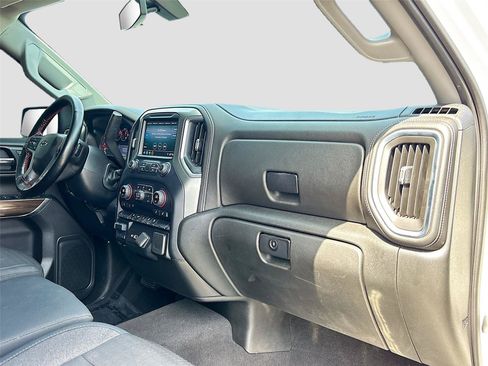 Used 2019 Chevrolet Silverado 1500 LT Trail Boss w/ Convenience Package AWD/4WD image 28
