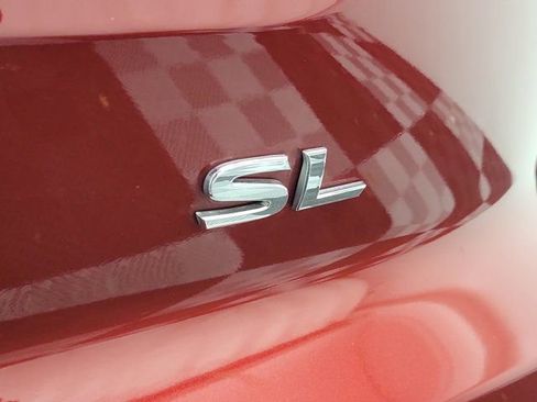 Used 2024 Nissan Pathfinder SL w/ SL Premium Package FWD image 8