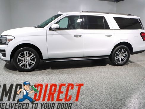Used 2023 Ford Expedition Max Limited image 10