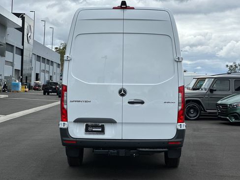 New 2025 Mercedes-Benz Sprinter 2500 image 4