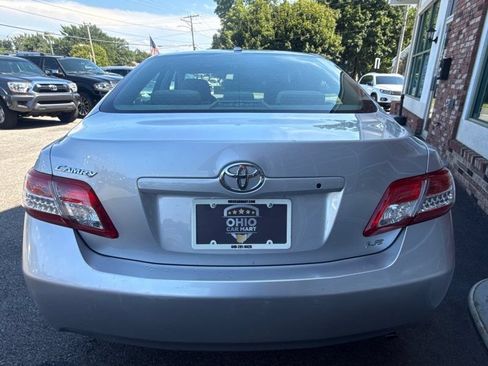 Used 2011 Toyota Camry LE FWD image 6