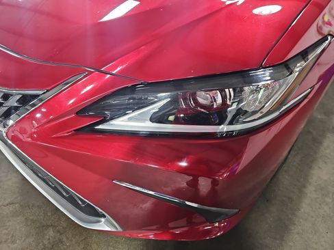 Used 2024 Lexus ES 350 w/ Premium Package FWD image 32