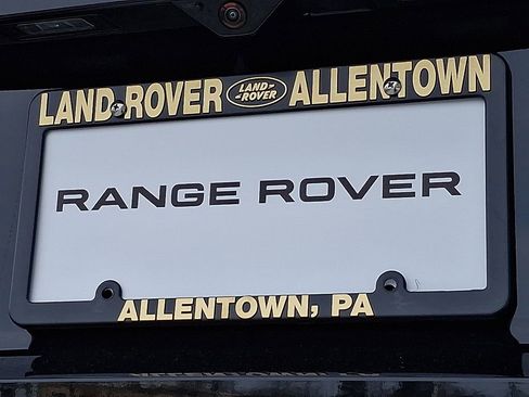 New 2026 Land Rover Range Rover SE image 17