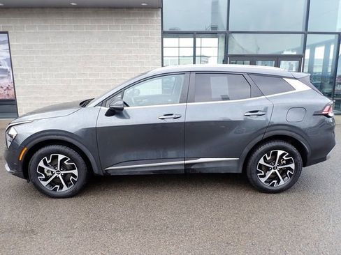 Certified 2023 Kia Sportage EX image 2