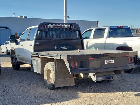 Used 2023 GMC Sierra 3500 Pro w/ Convenience Package image 8