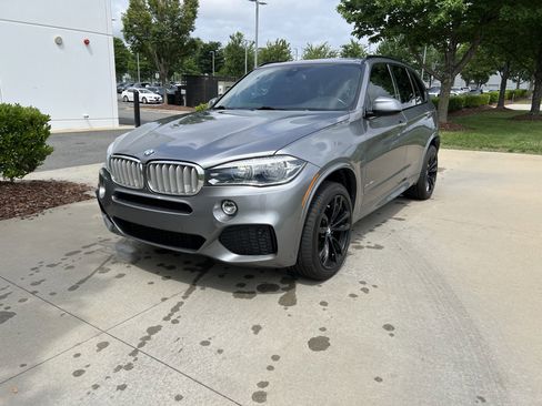 Used 2018 BMW X5 xDrive50i w/ M Sport Package AWD/4WD image 5