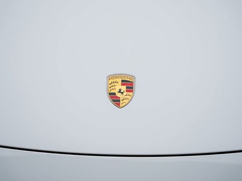 Used 2023 Porsche Taycan w/ Premium Package image 12