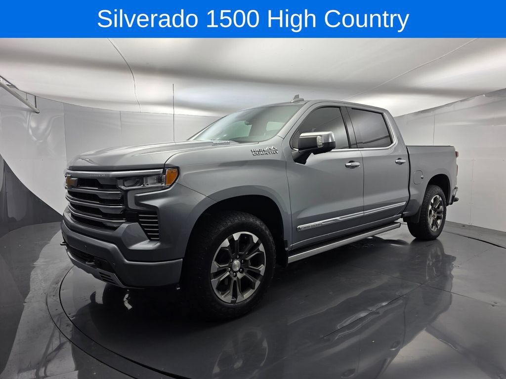 Used 2023 Chevrolet Silverado 1500 High Country w/ Technology Package AWD/4WD image 8