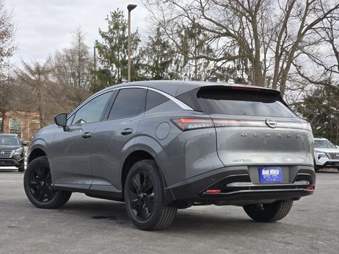 New 2026 Nissan Murano SV image 8