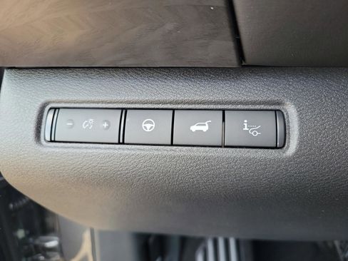 New 2026 Nissan Pathfinder Platinum image 26