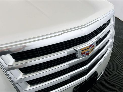 Used 2016 Cadillac Escalade Premium AWD/4WD image 28